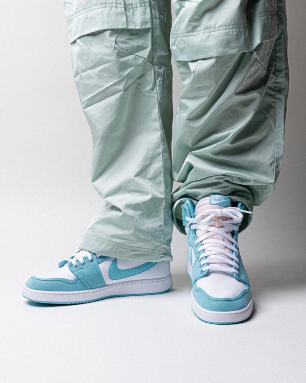 Air Jordan 1 High Retro Ajko ‘Bleached Aqua’