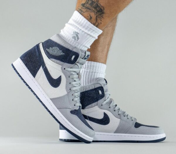 Air Jordan 1 High OG PE “Georgetown Hoyas”