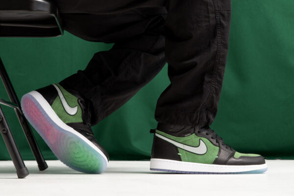 Air Jordan 1 High Zoom “Rage Green”