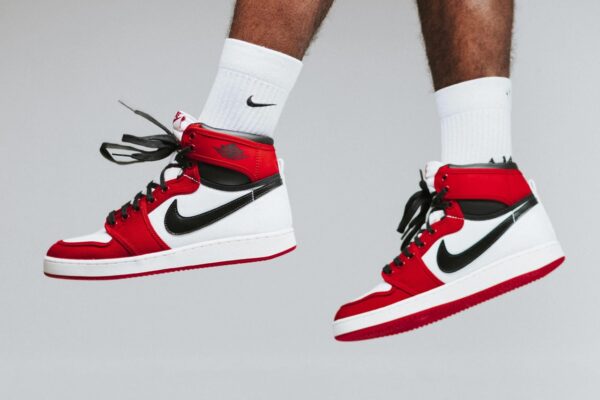 Air Jordan 1 Retro KO High “Chicago”