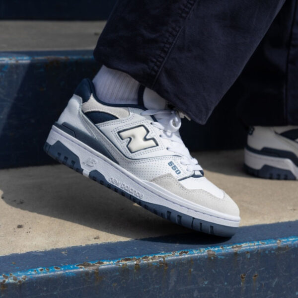 New Balance 550 ‘White Vintage Indigo’