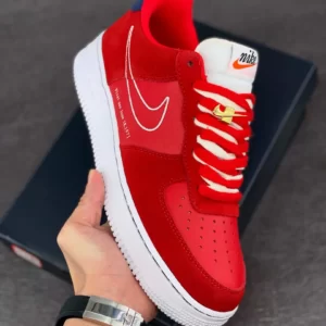 Air Force 1 ’07 LV8 ‘First Use – University Red’