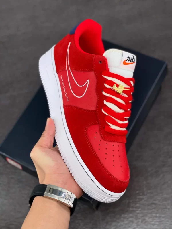 Air Force 1 ’07 LV8 ‘First Use – University Red’