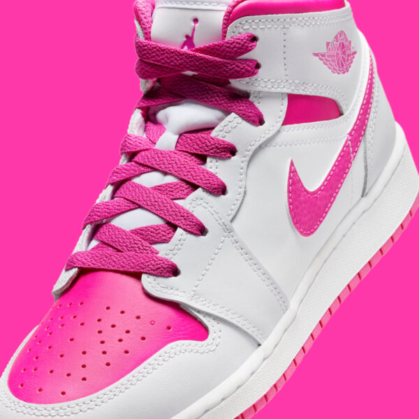 Jordan 1 Mid Fire Pink