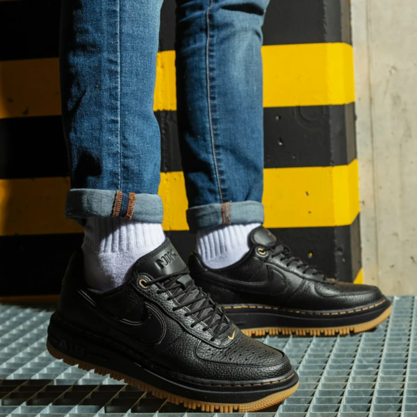 Air Force 1 Luxe ‘Black Gum’