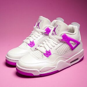 Air Jordan 4 Retro “Hyper Violet”