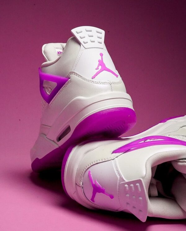 Air Jordan 4 Retro “Hyper Violet”