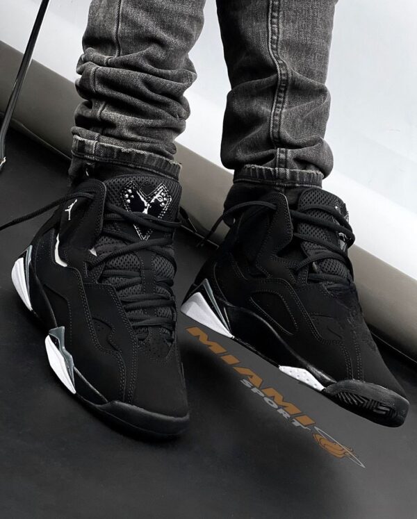 Nike Jordan Black True Flight Sneakers