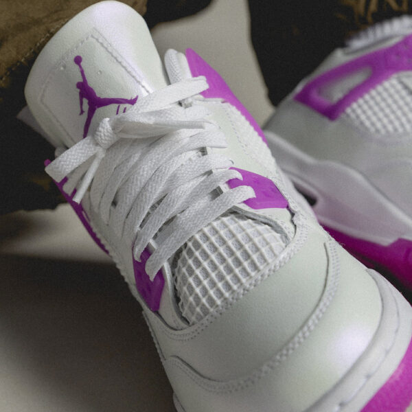 Air Jordan 4 Retro “Hyper Violet”