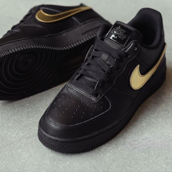 Air Force 1 Low ’07 LV8 ‘Removable Swoosh – Black Gold’