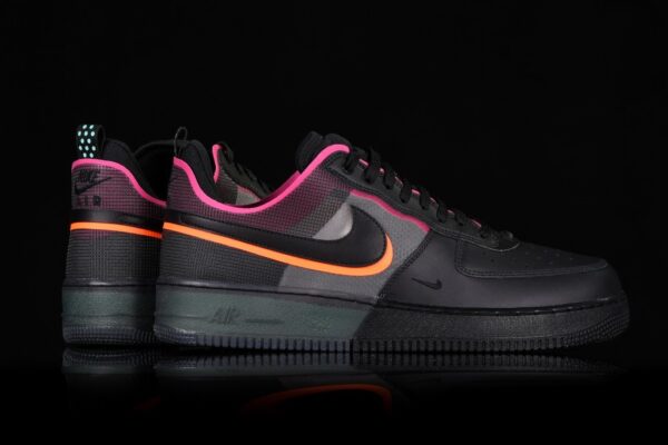 Air Force 1 React Black Neon