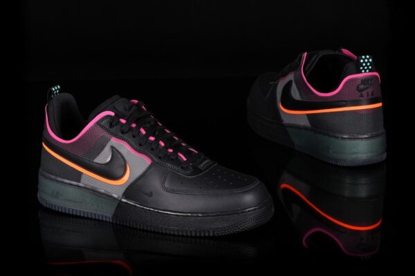 Air Force 1 React Black Neon