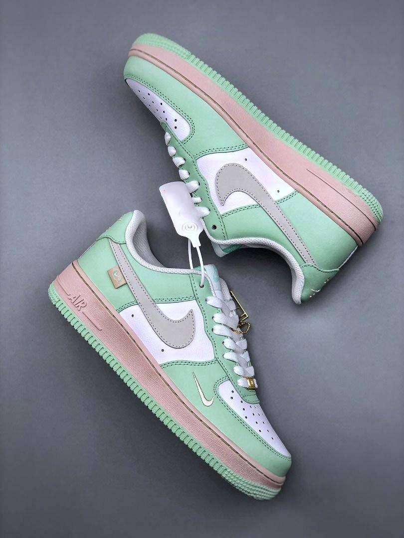 Air Force 1’07 Low Green Apple