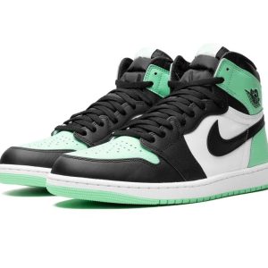 Air Jordan 1 Retro High OG “Green Glow”