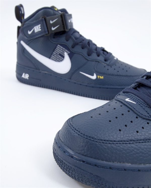 Air Force 1 Mid LV8 Utility Obsidian